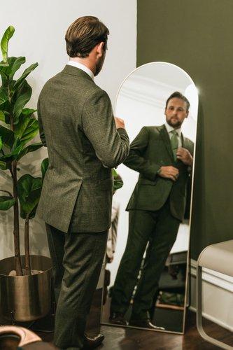 mobile - carousel-hero-element image-4