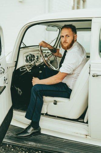 mobile - carousel-hero-element image-8