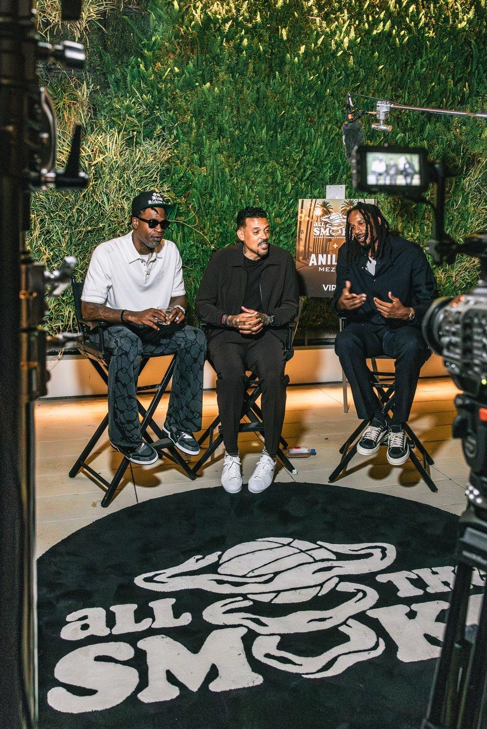 carousel-hero-element image-1