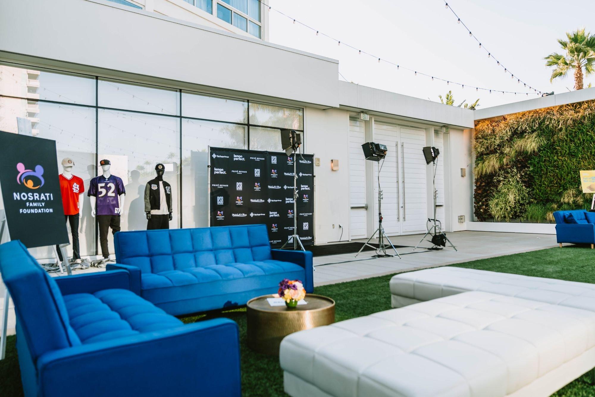 carousel-hero-element image-3