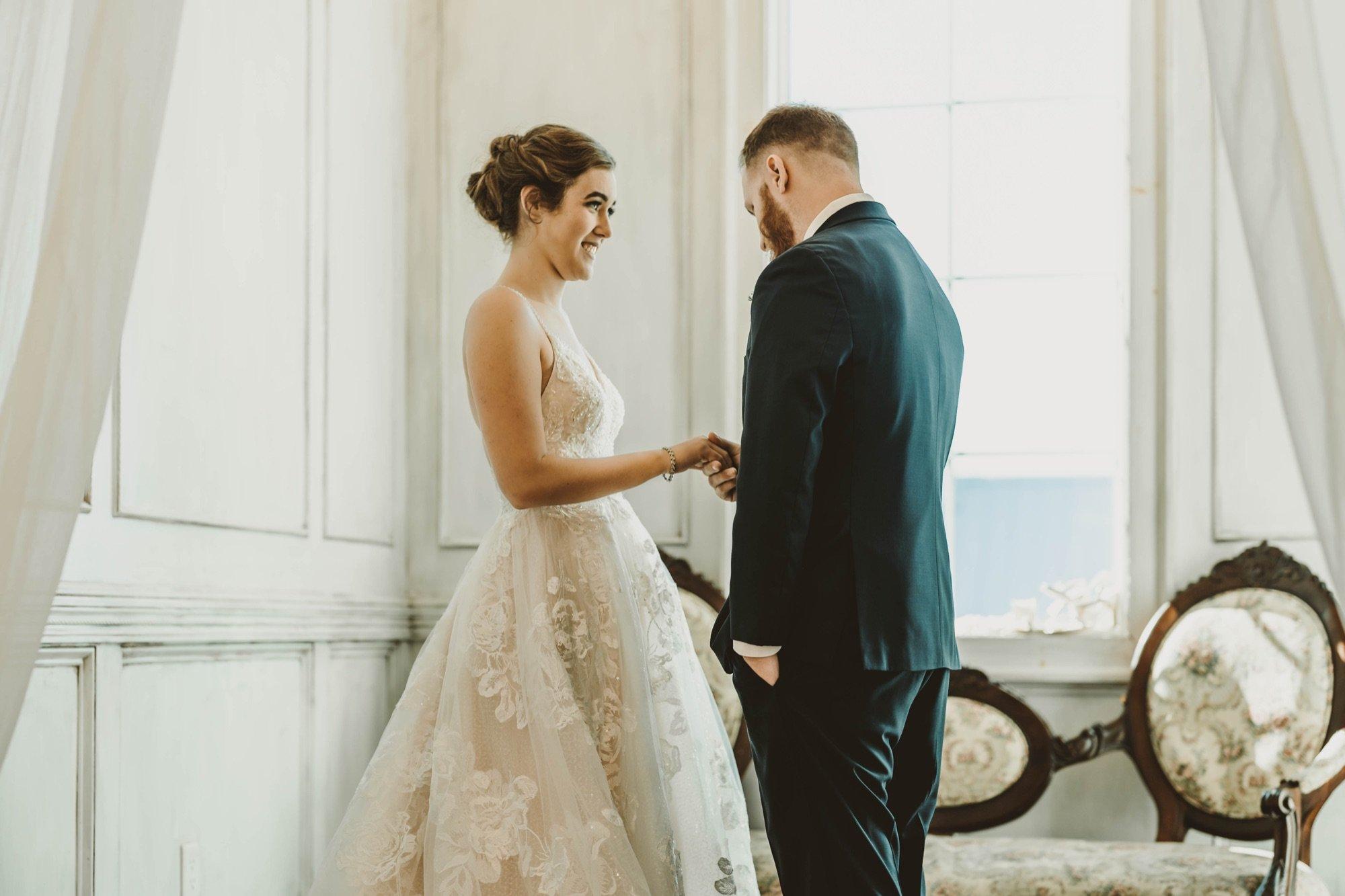 carousel-hero-element image-10