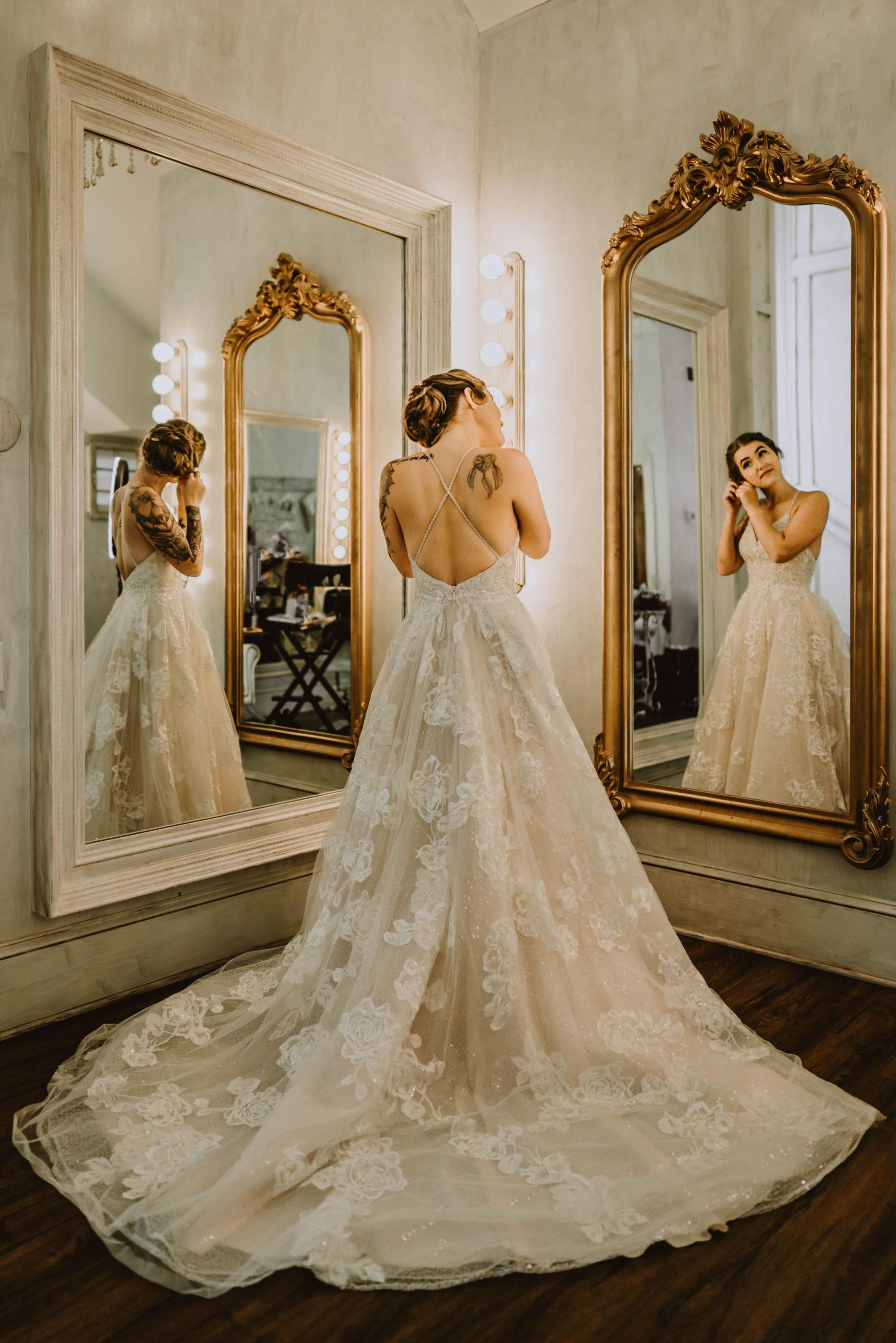 carousel-hero-element image-4