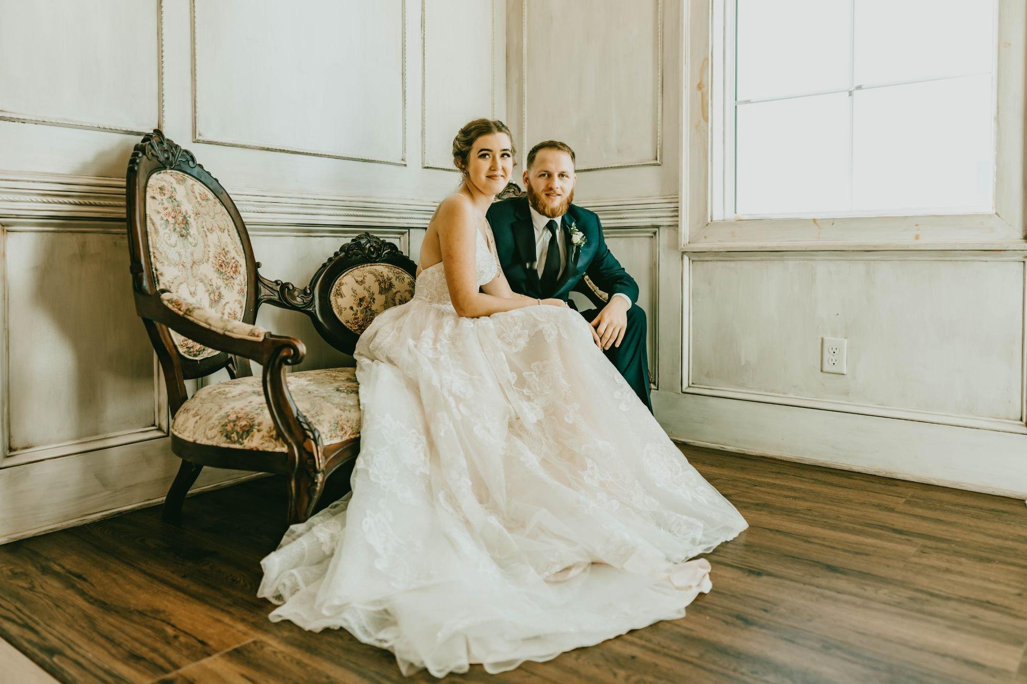 carousel-hero-element image-0