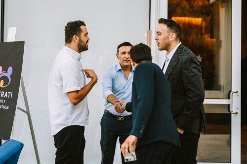 mobile - carousel-hero-element image-9