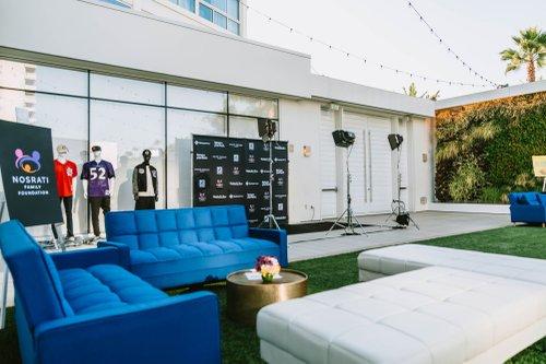 mobile - carousel-hero-element image-3