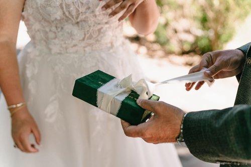 mobile - carousel-hero-element image-9