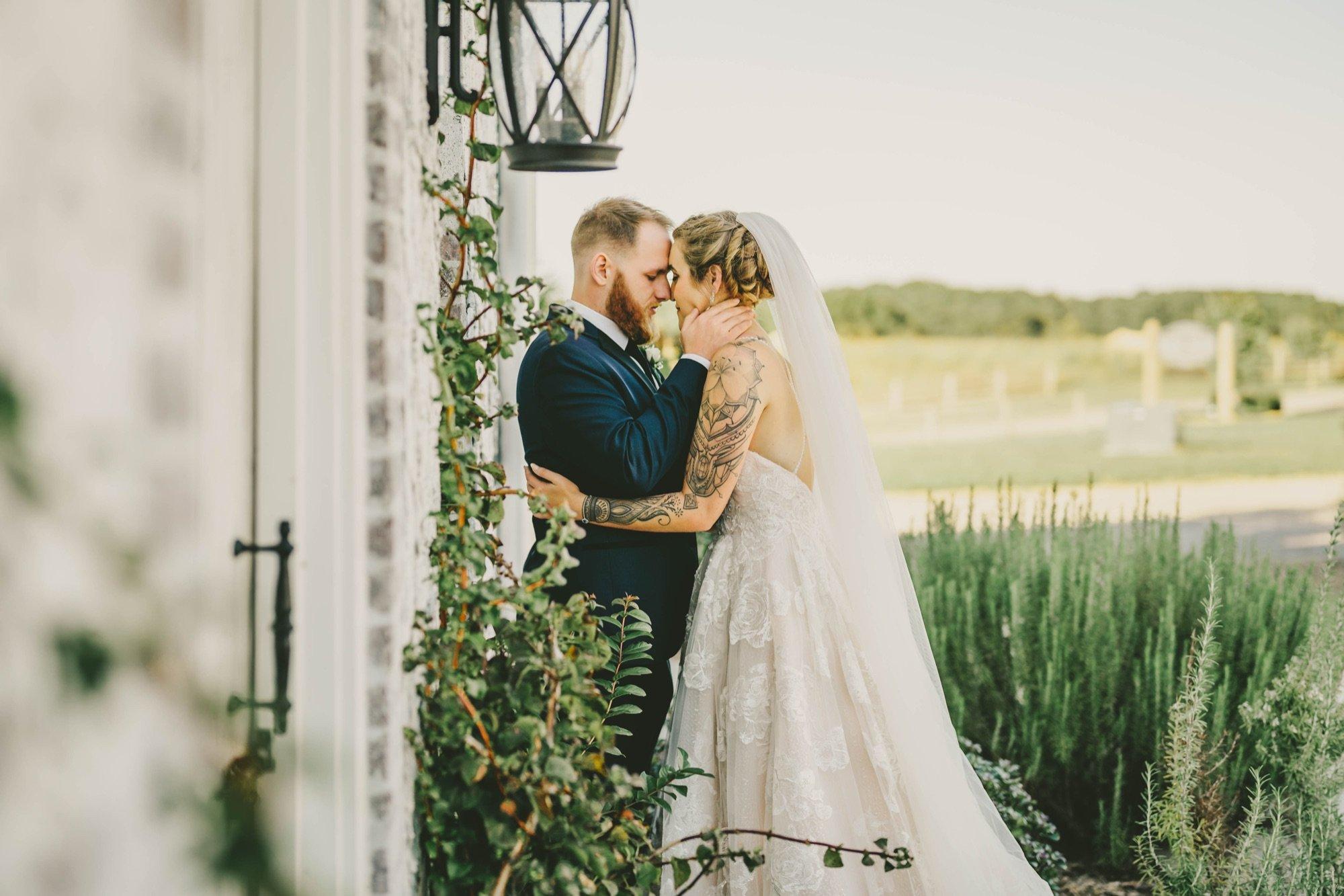 carousel-hero-element image-3